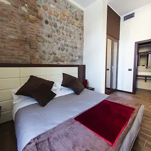 2* Konukevi Arena Luxury